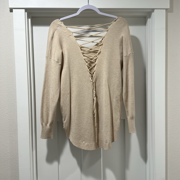 Debut Long Sleeve Sweater - Criss Cross Back - Picture 3 of 3